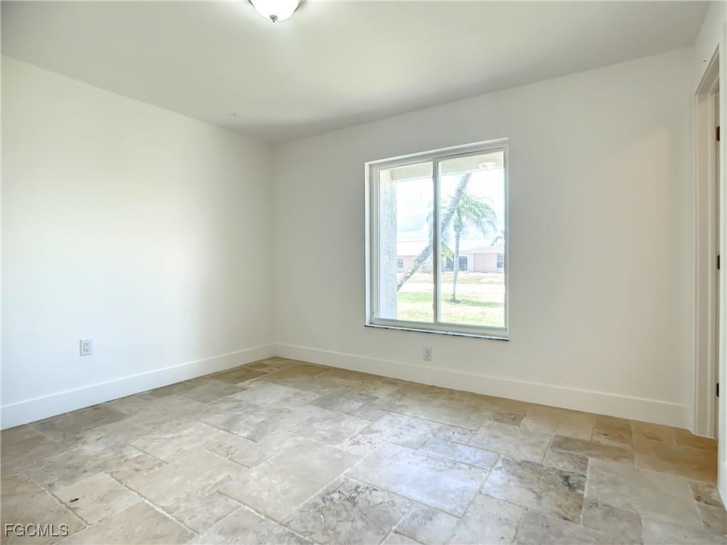 6049 Perthshire Lane Fort Myers FL 33908 2025003765 image17