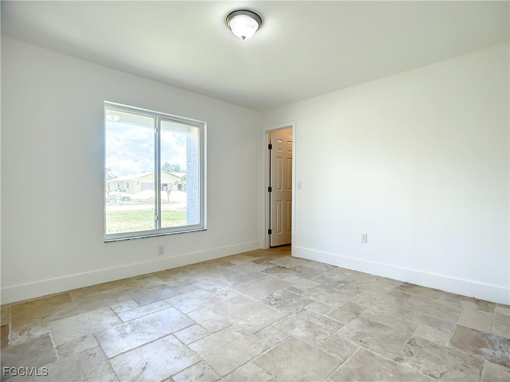 6049 Perthshire Lane Fort Myers FL 33908 2025003765 image18