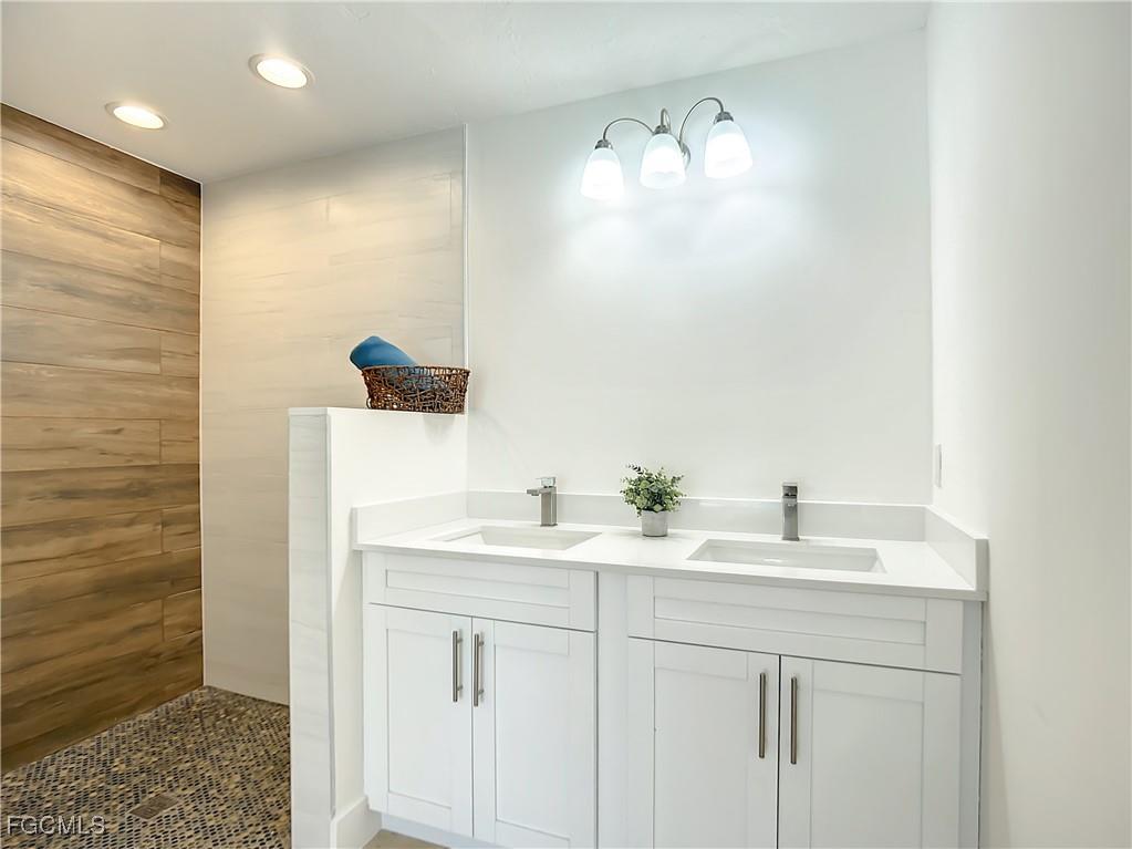 6049 Perthshire Lane Fort Myers FL 33908 2025003765 image22