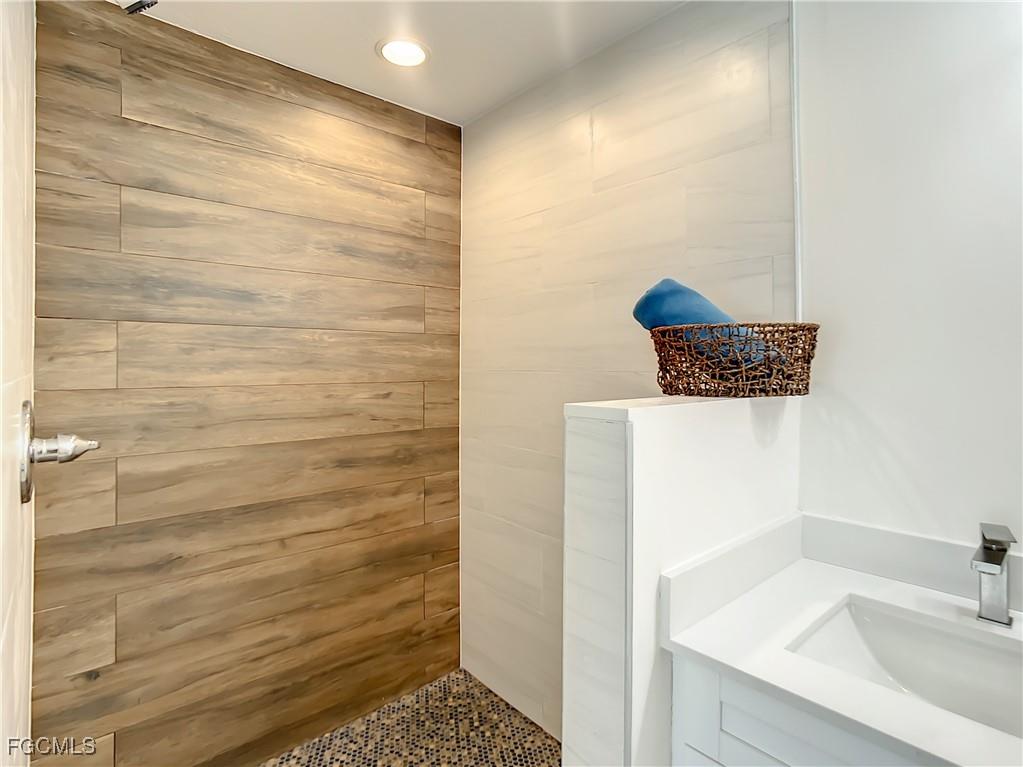 6049 Perthshire Lane Fort Myers FL 33908 2025003765 image23