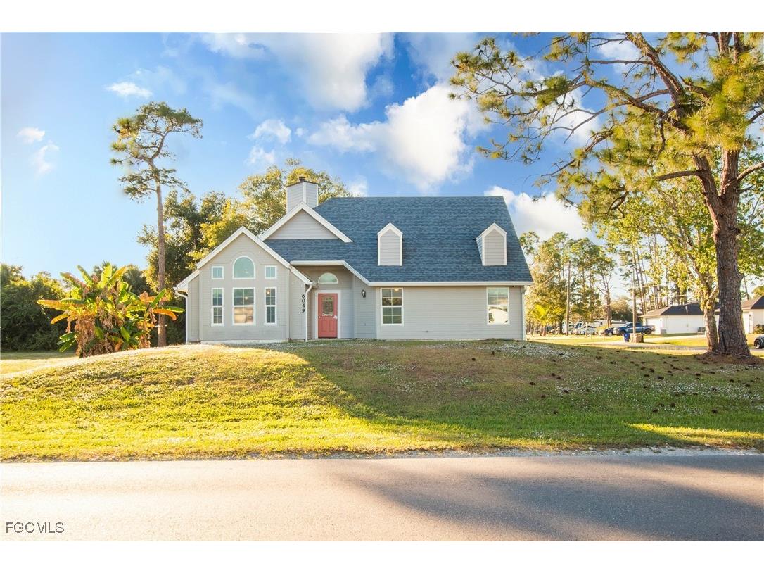 6049 Stratton Road Fort Myers FL 33905 2025020759 image1