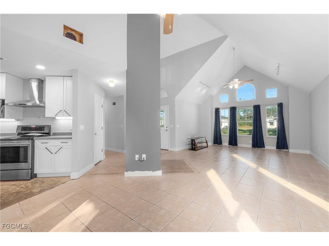 6049 Stratton Road Fort Myers FL 33905 2025020759 image10