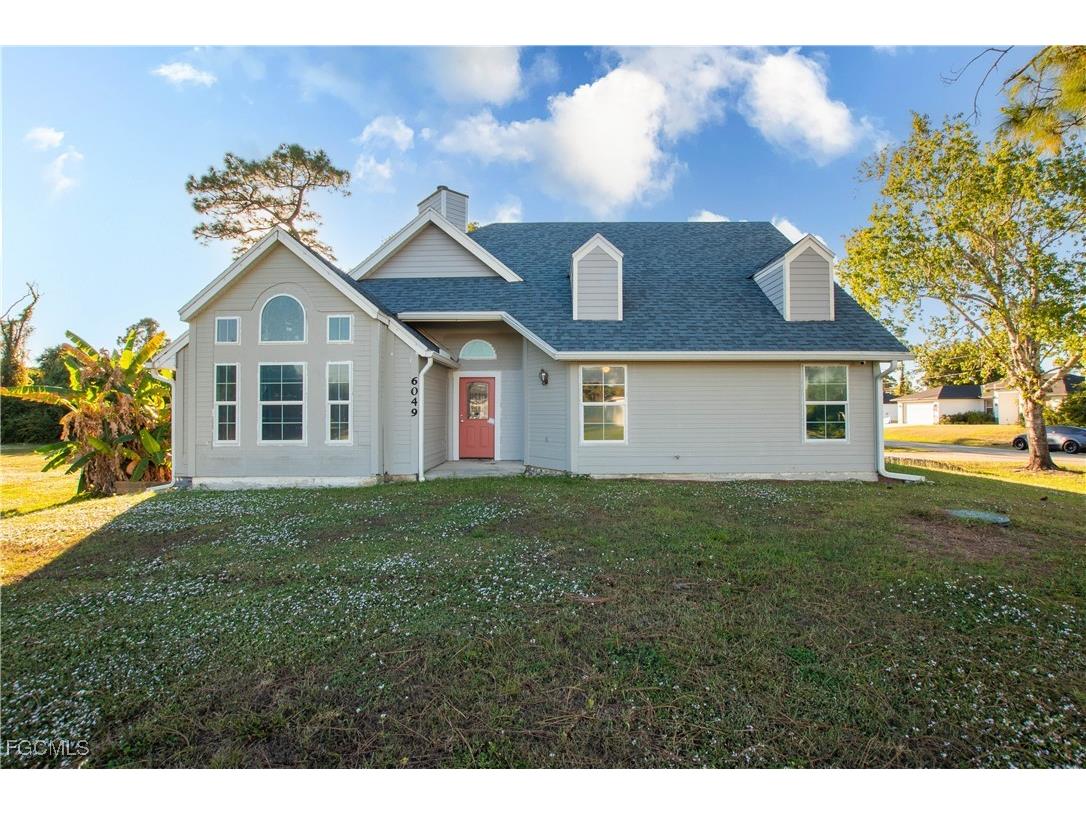 6049 Stratton Road Fort Myers FL 33905 2025020759 image2