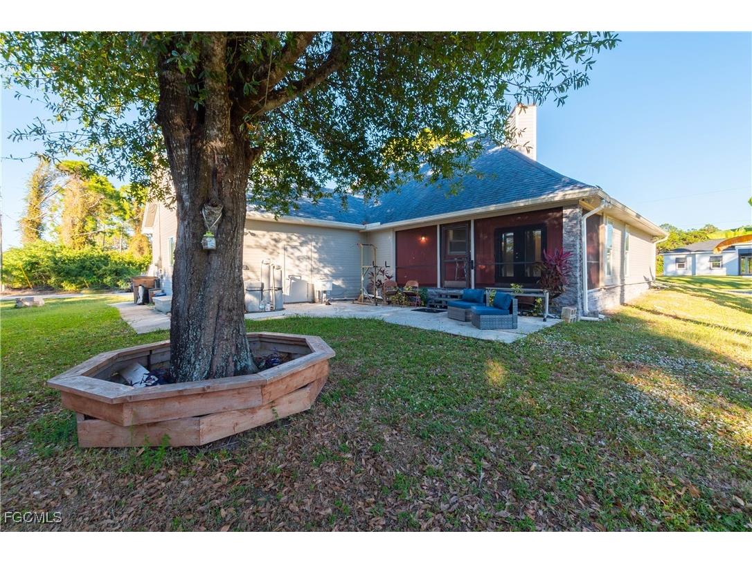 6049 Stratton Road Fort Myers FL 33905 2025020759 image28