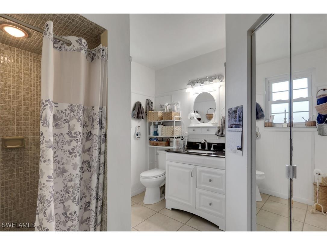 605 101st Avenue N Naples FL 34108 226005639 image19