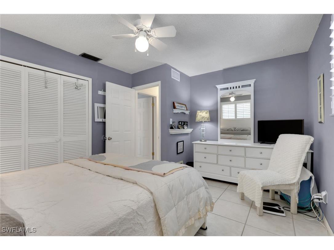 605 101st Avenue N Naples FL 34108 226005639 image22