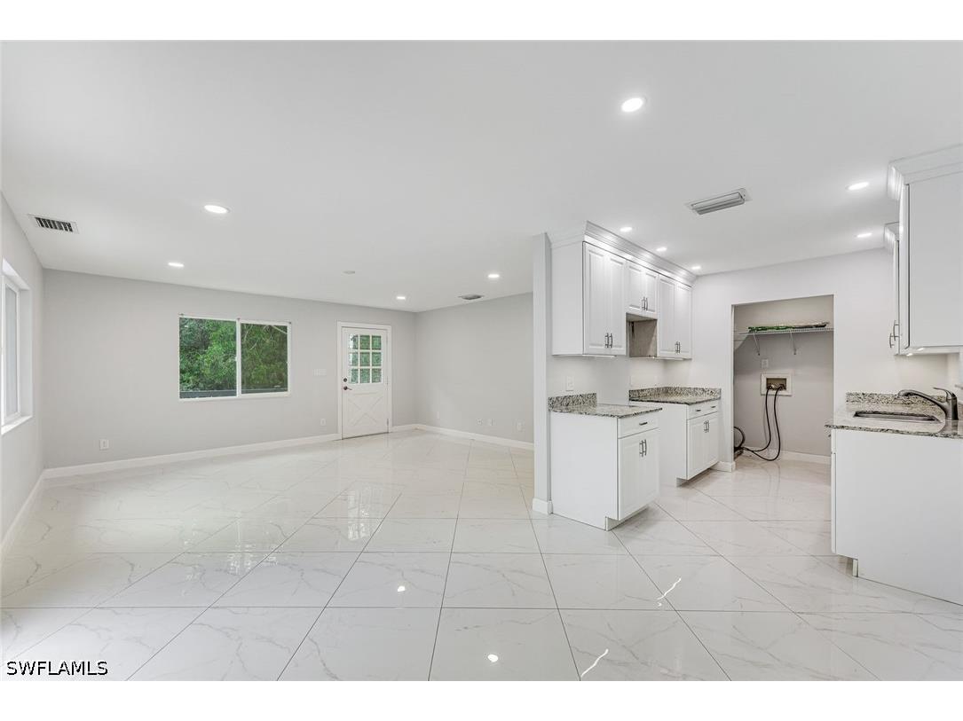 605 12th Avenue NE Naples FL 34120 226023635 image28