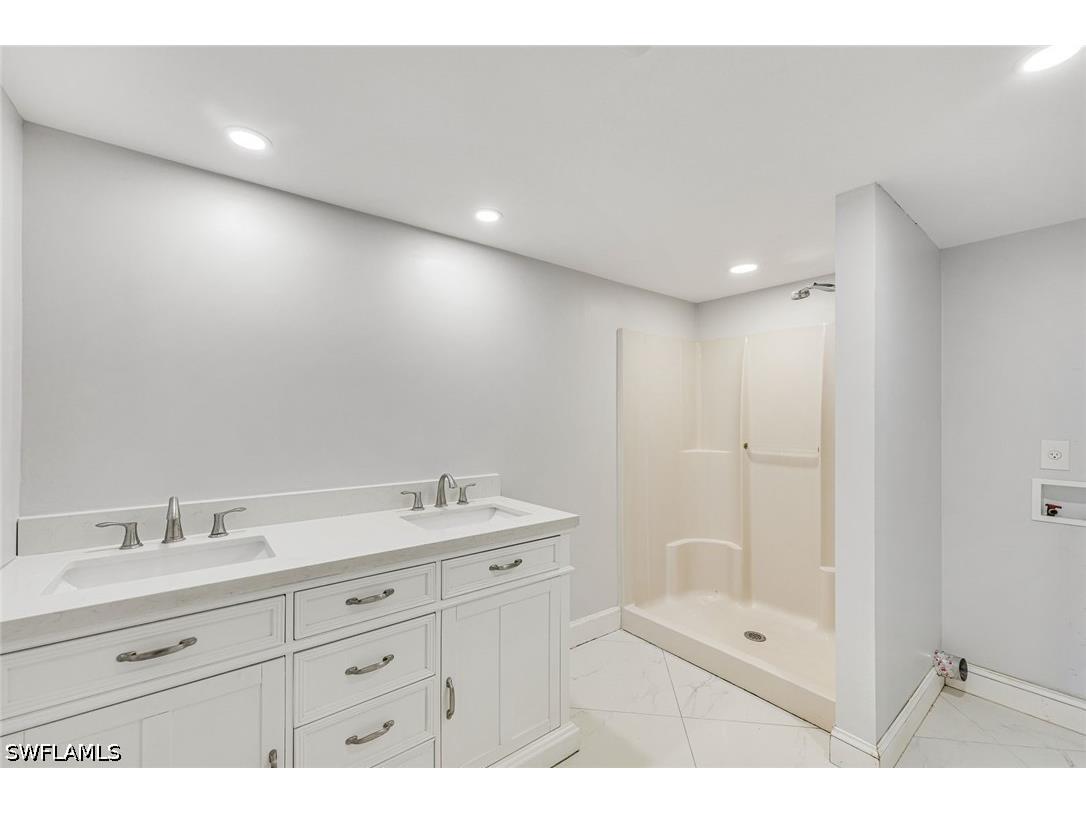 605 12th Avenue NE Naples FL 34120 226023635 image37