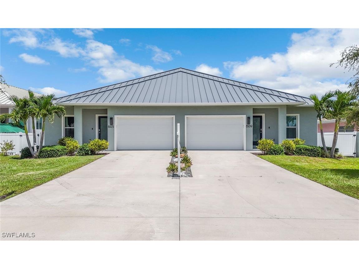 605/609 107th Avenue N Naples FL 34108 225068109 image1