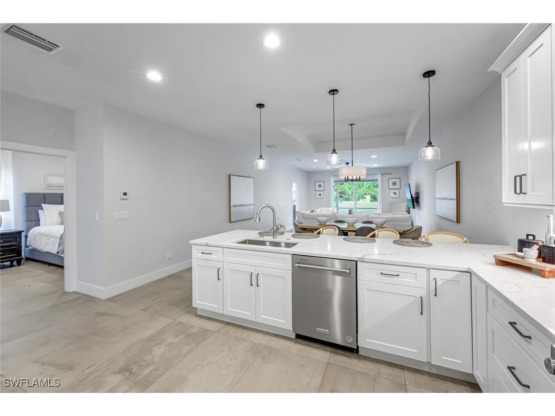 605/609 107th Avenue N Naples FL 34108 225068109 image10