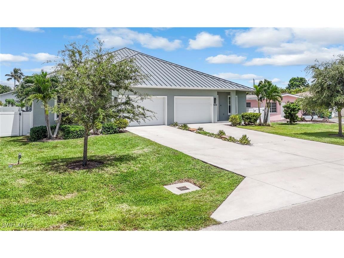 605/609 107th Avenue N Naples FL 34108 225068109 image26