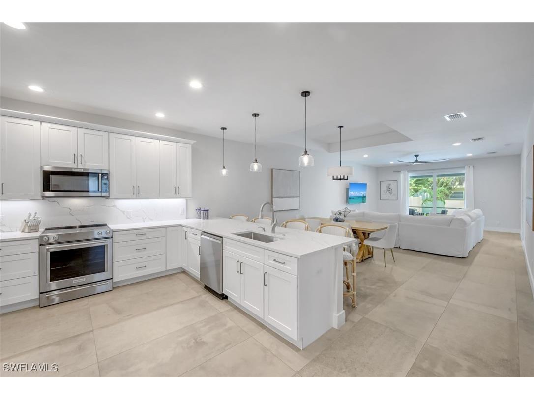 605/609 107th Avenue N Naples FL 34108 225068109 image30