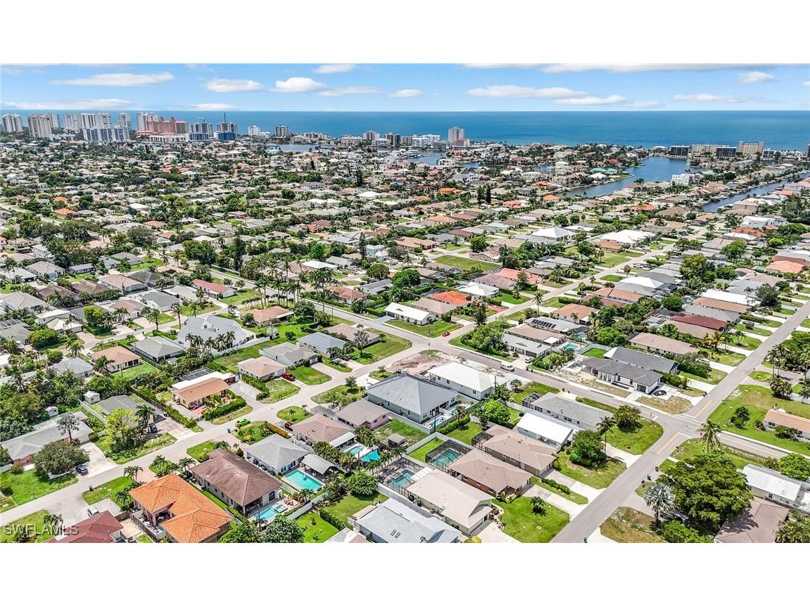 605/609 107th Avenue N Naples FL 34108 225068109 image44