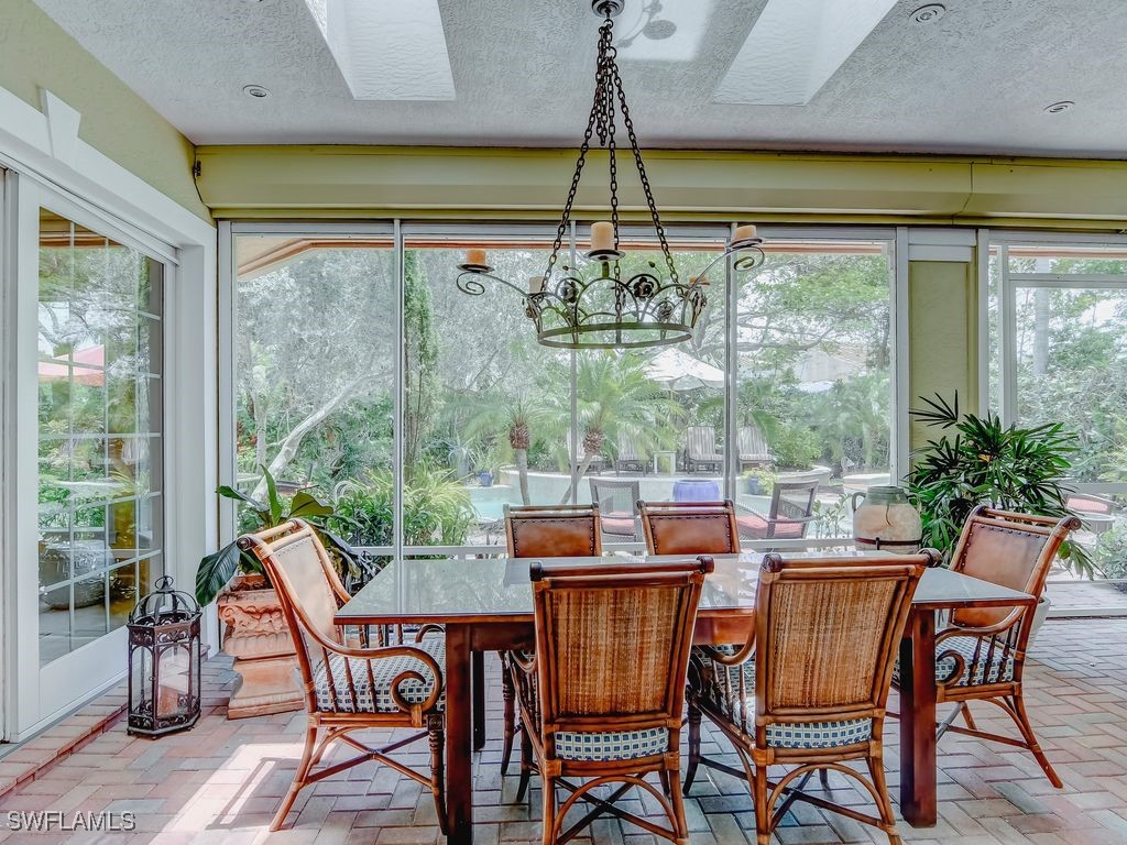 605 6th Avenue N Naples FL 34102 226005283 image4