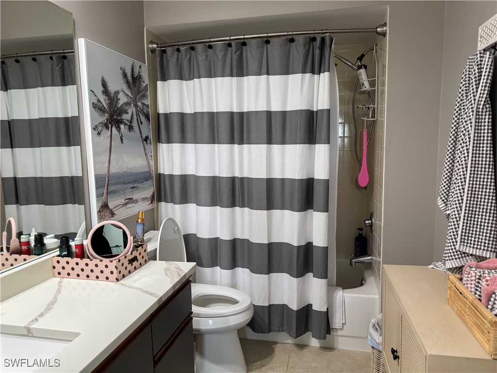 605 Augusta Boulevard #14 Naples FL 34113 225073595 image13