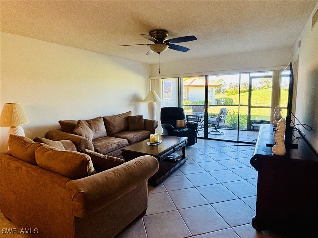 605 Augusta Boulevard #4 Naples FL 34113 225082155 image1