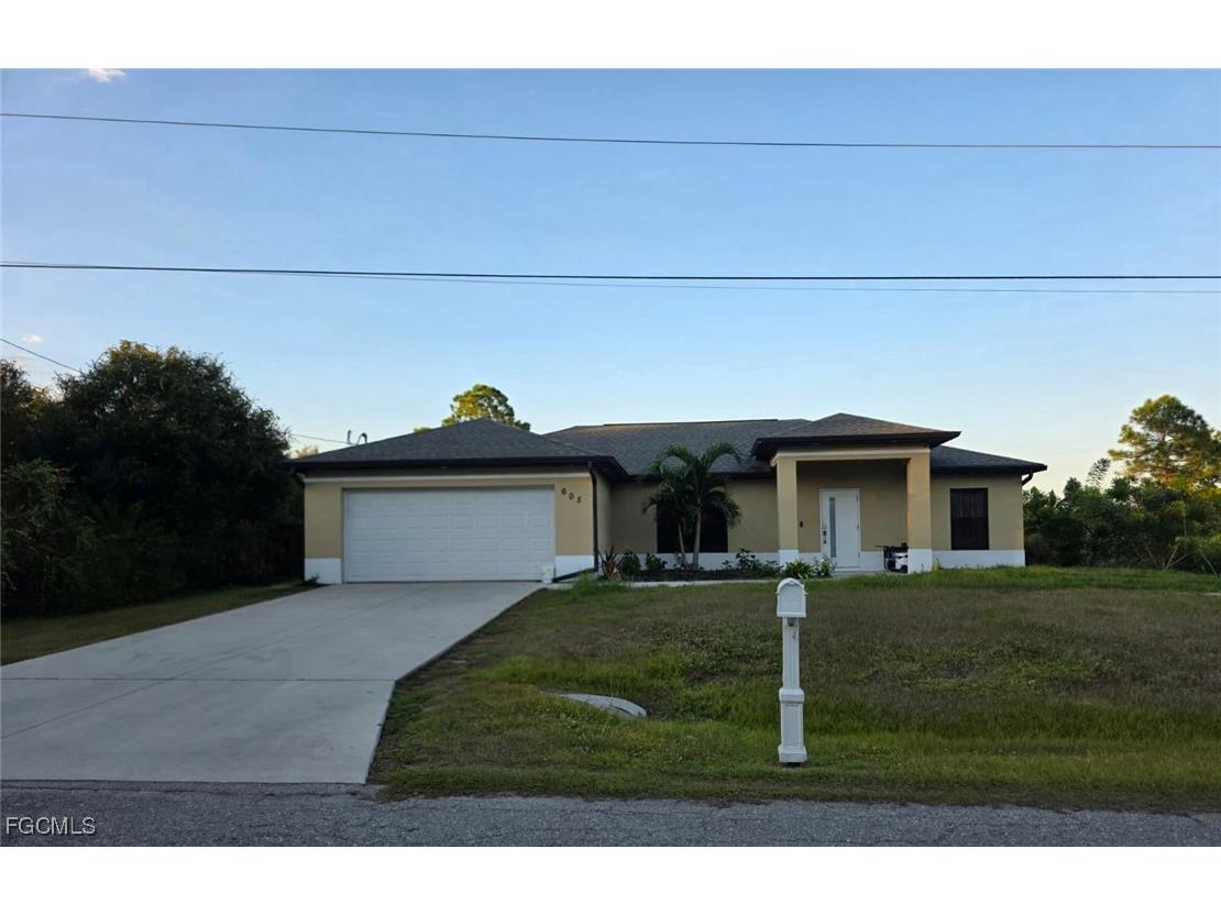 605 E 11th Street Lehigh Acres FL 33972 2025020642 image1