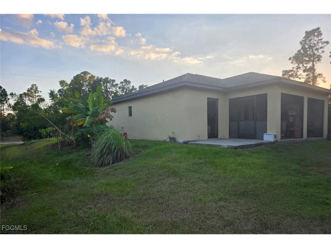 605 E 11th Street Lehigh Acres FL 33972 2025020642 image3