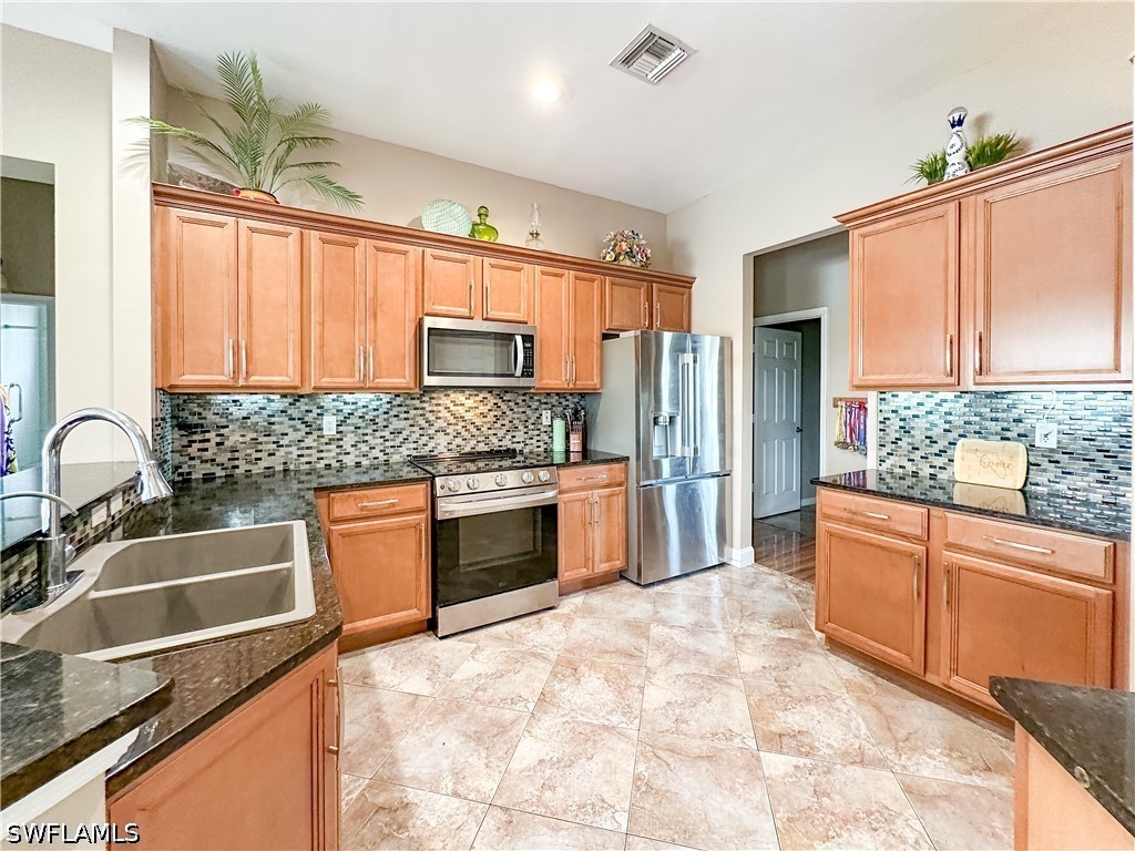 605 Grand Rapids Boulevard Naples FL 34120 226023949 image7