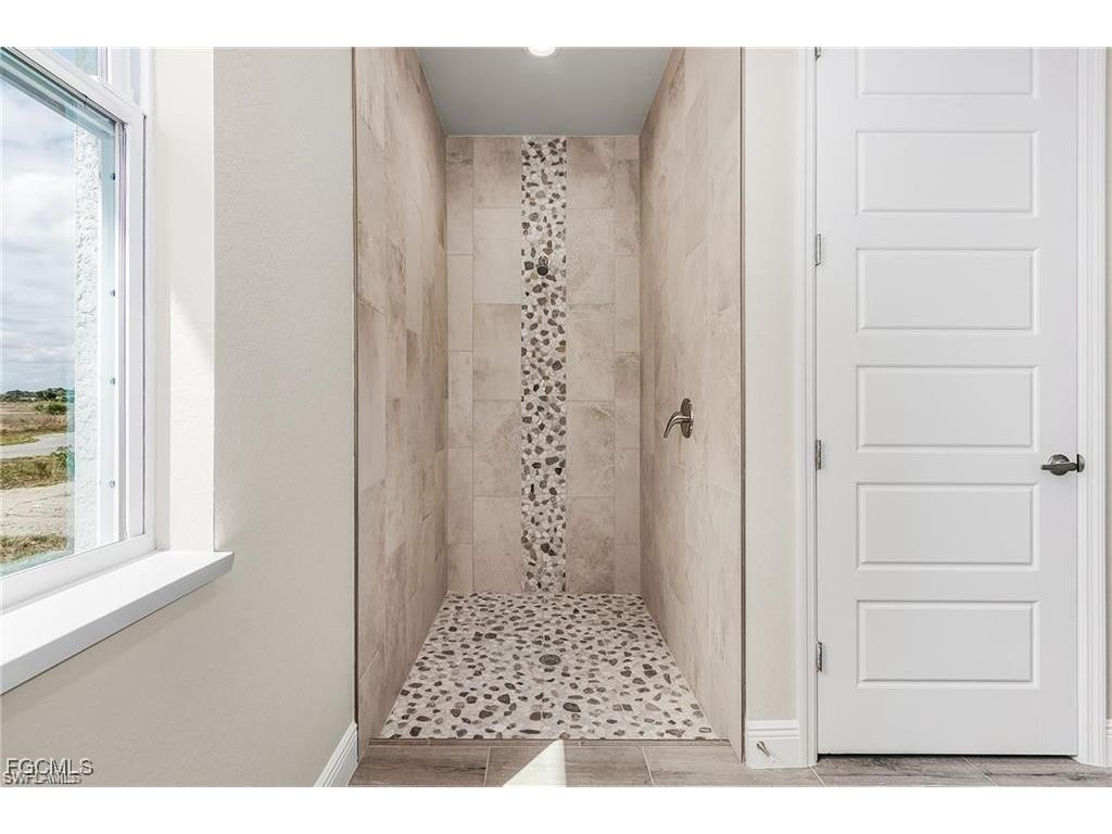 605 Marcella Avenue Labelle FL 33935 2025021959 image8