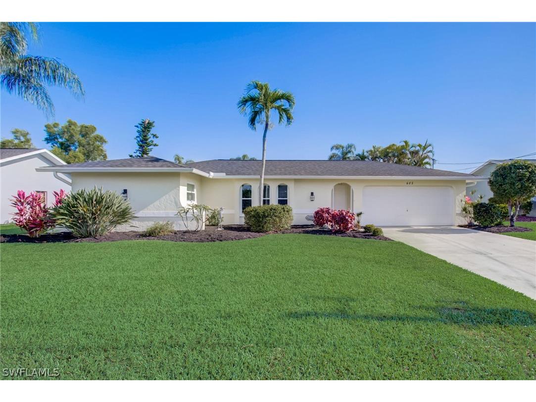 605 SE 28th Terrace Cape Coral FL 33904 224035936 image1