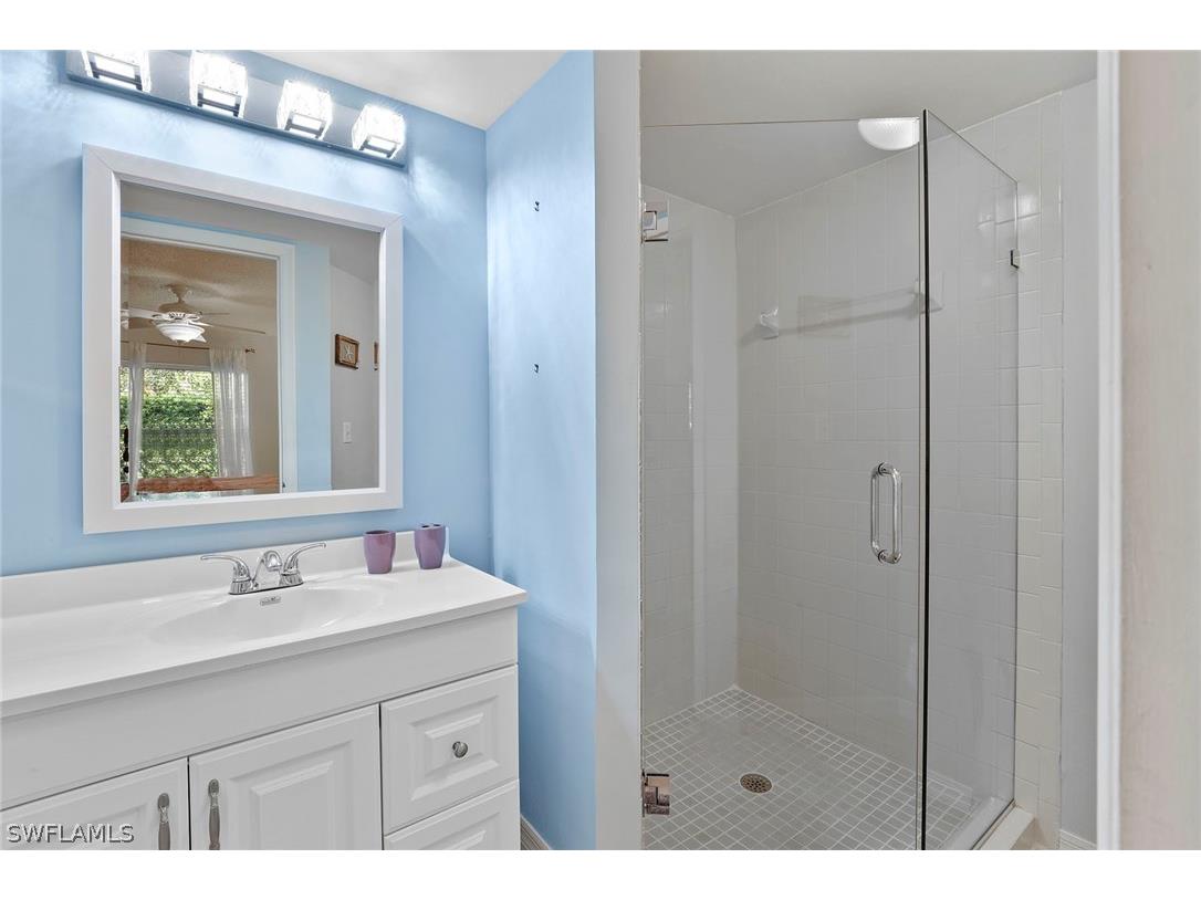 605 Squire Circle #103 Naples FL 34104 226007770 image13