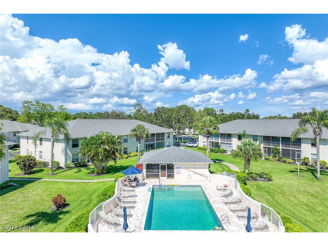 605 Squire Circle #103 Naples FL 34104 226007770 image22