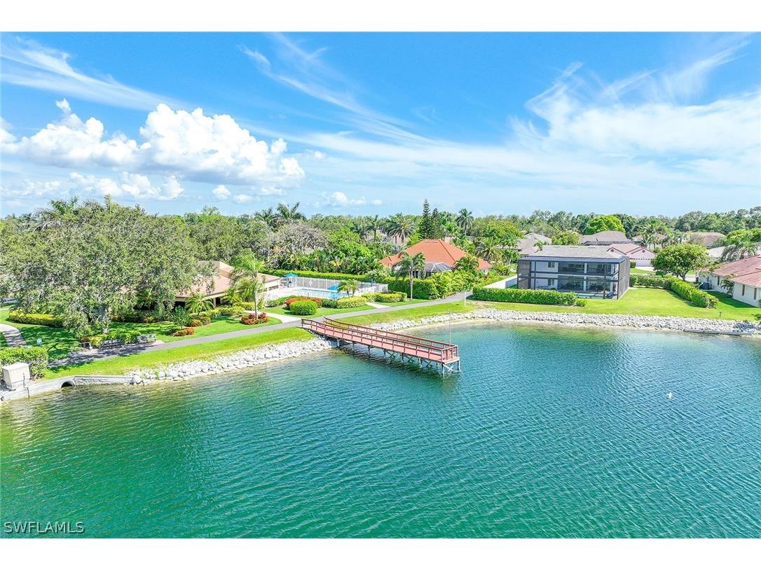 605 Squire Circle #103 Naples FL 34104 226007770 image24