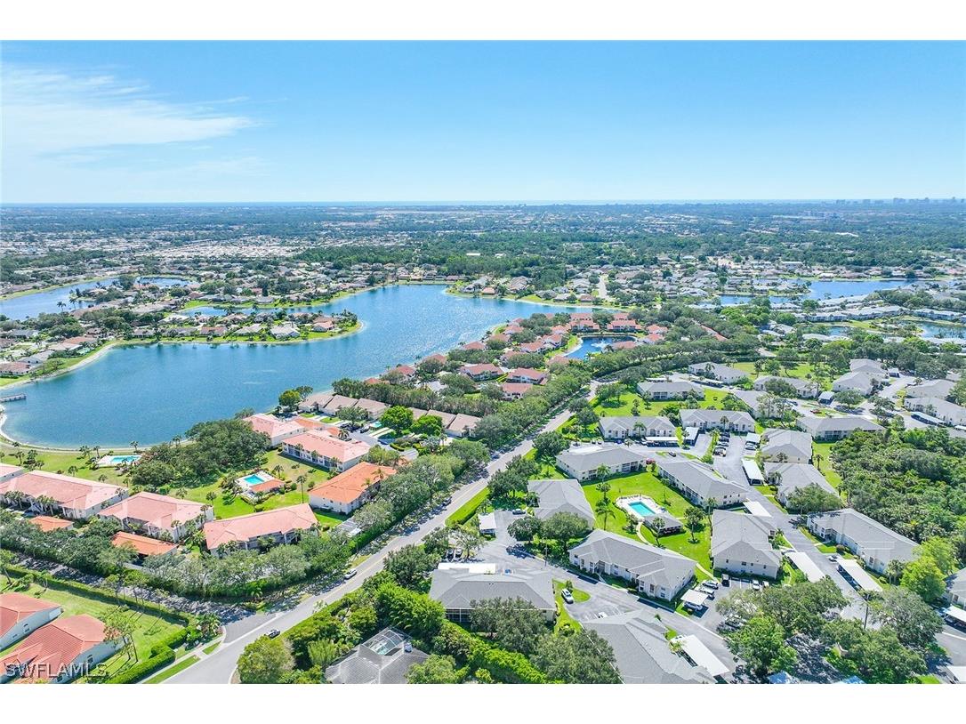 605 Squire Circle #103 Naples FL 34104 226007770 image4