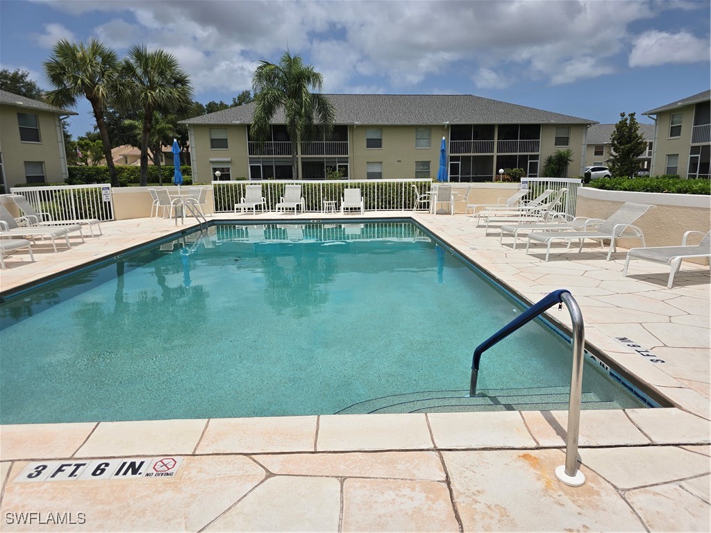 605 Squire Circle #203 Naples FL 34104 225053918 image27