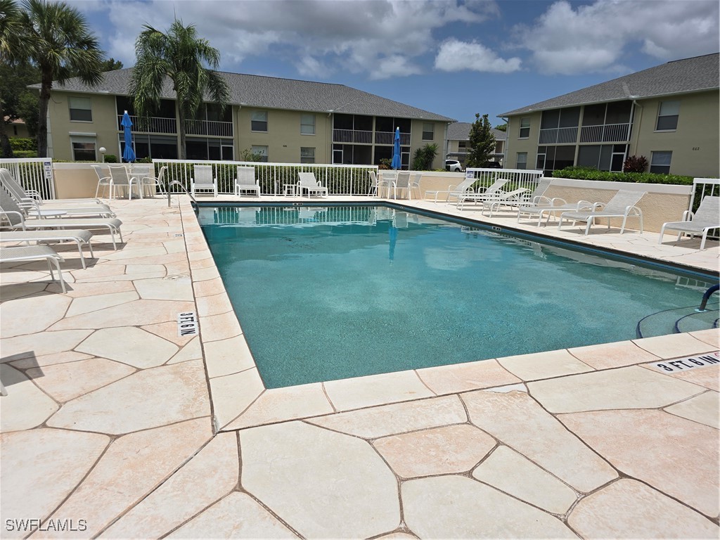605 Squire Circle #203 Naples FL 34104 225053918 image28
