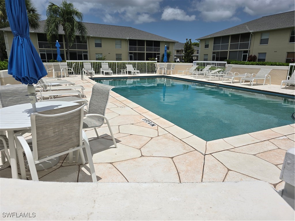 605 Squire Circle #203 Naples FL 34104 225053918 image29