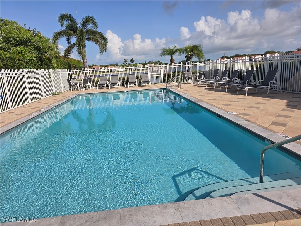 605 Squire Circle #203 Naples FL 34104 225053918 image37