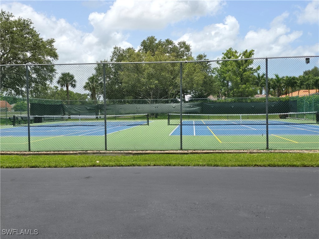 605 Squire Circle #203 Naples FL 34104 225065423 image28