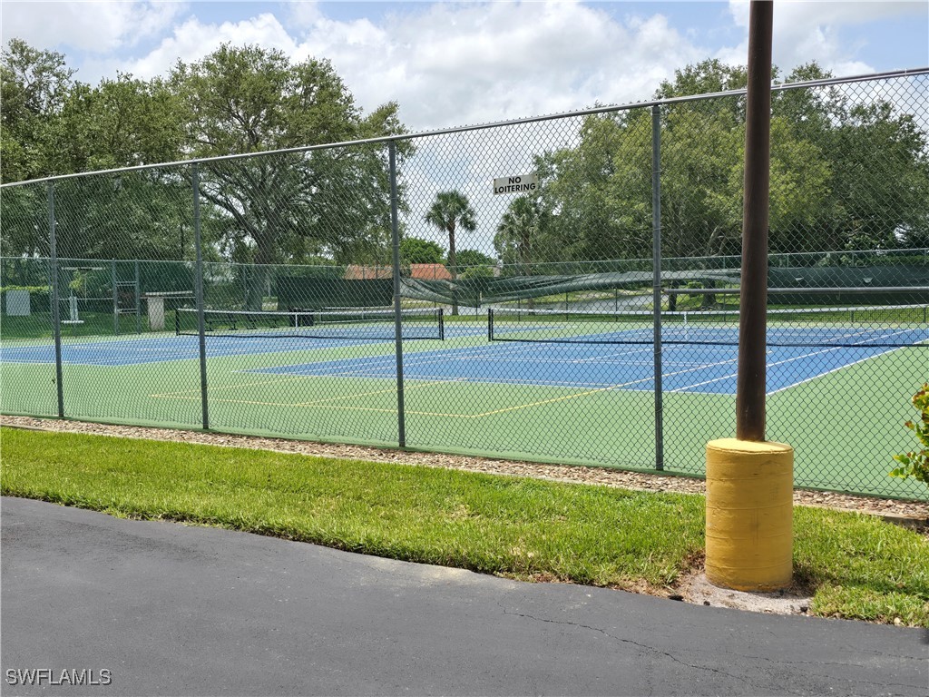 605 Squire Circle #203 Naples FL 34104 225065423 image29