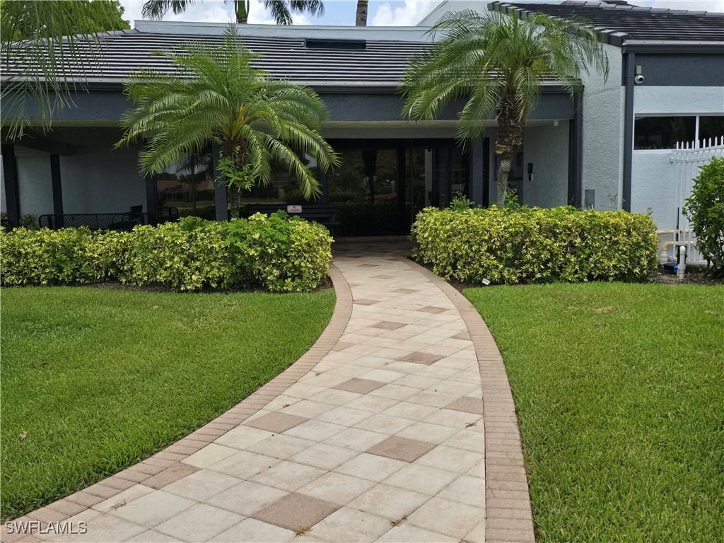 605 Squire Circle #203 Naples FL 34104 225065423 image33