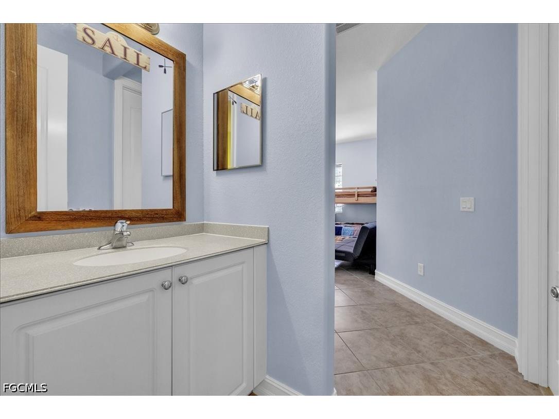 6050 Jonathans Bay Circle #102 Fort Myers FL 33908 2026021127 image28