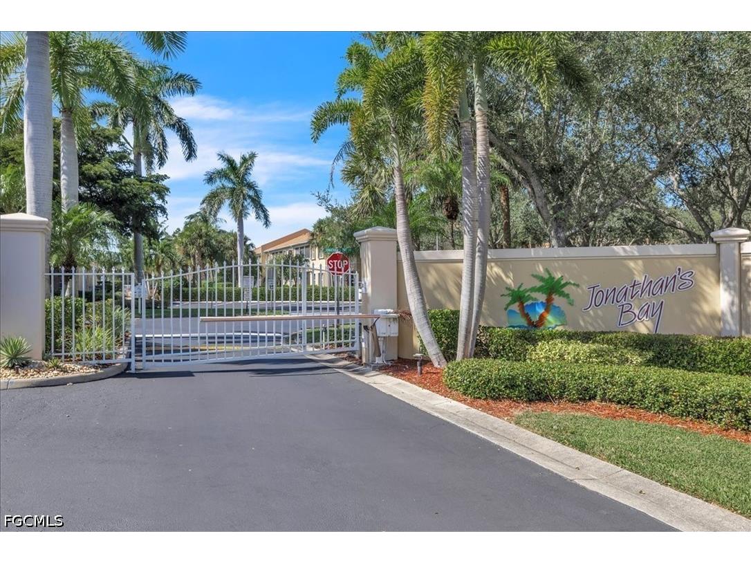 6050 Jonathans Bay Circle #102 Fort Myers FL 33908 2026021127 image42