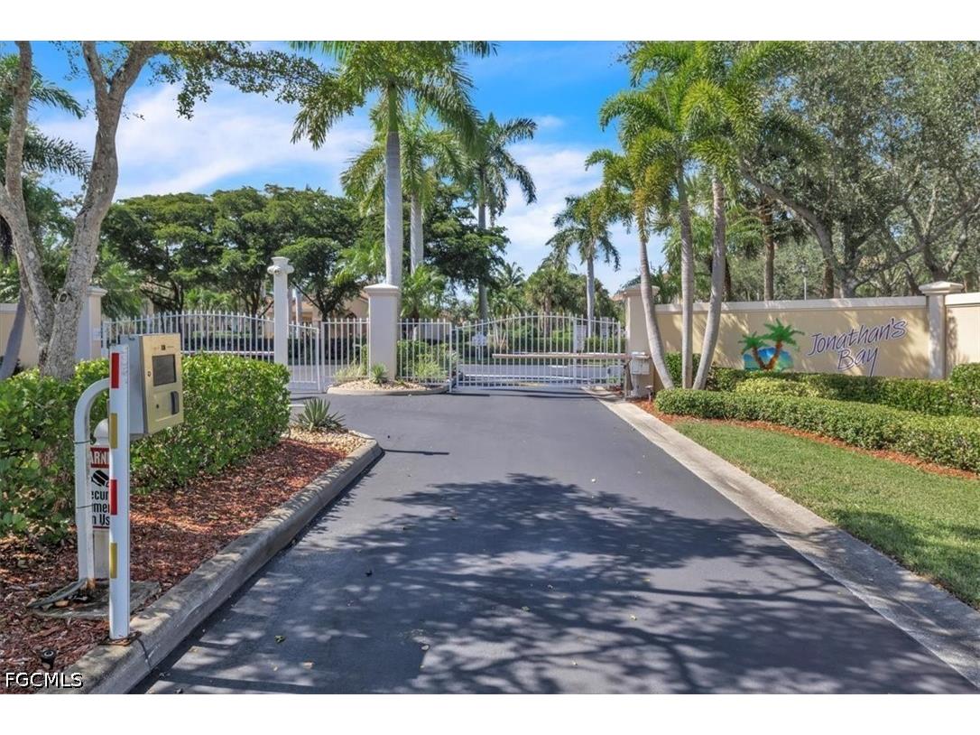 6050 Jonathans Bay Circle #102 Fort Myers FL 33908 2026021127 image43