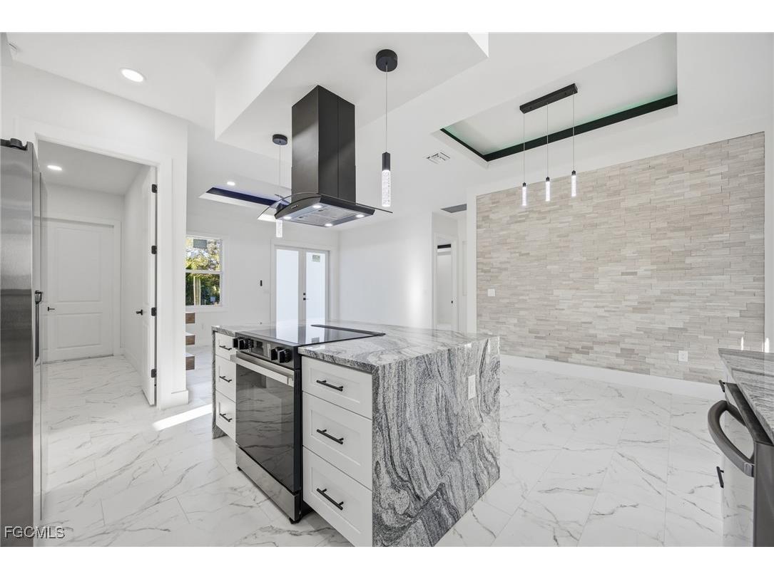 6050 N Moss Circle Labelle FL 33935 2025023920 image13