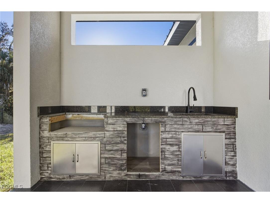 6050 N Moss Circle Labelle FL 33935 2025023920 image28