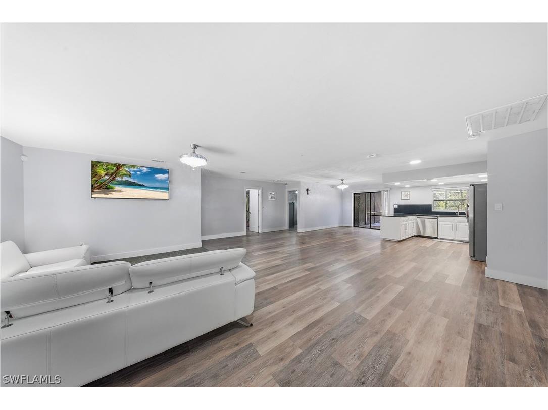 6051 Lancewood Way Naples FL 34116 226006984 image3