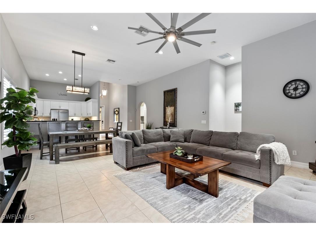 6051 Shallows Way Naples FL 34109 225013889 image19