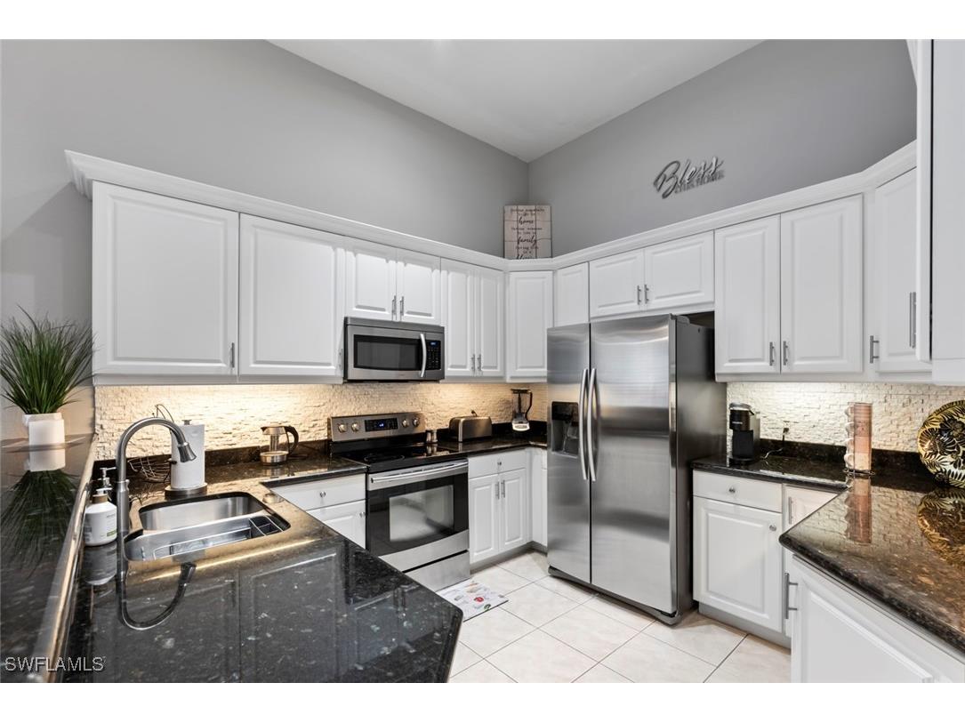 6051 Shallows Way Naples FL 34109 225013889 image23