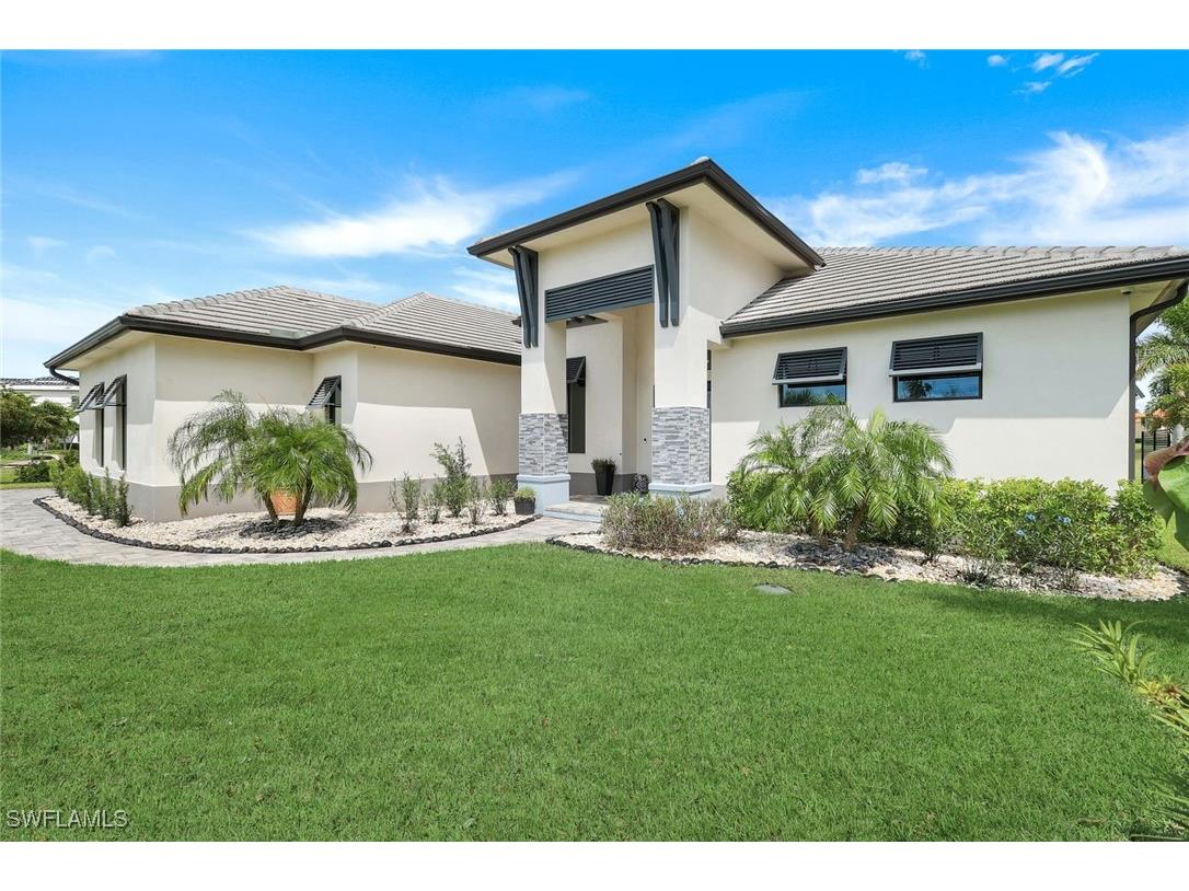 6051 Tarpon Estates Boulevard Cape Coral FL 33914 224076745 image1