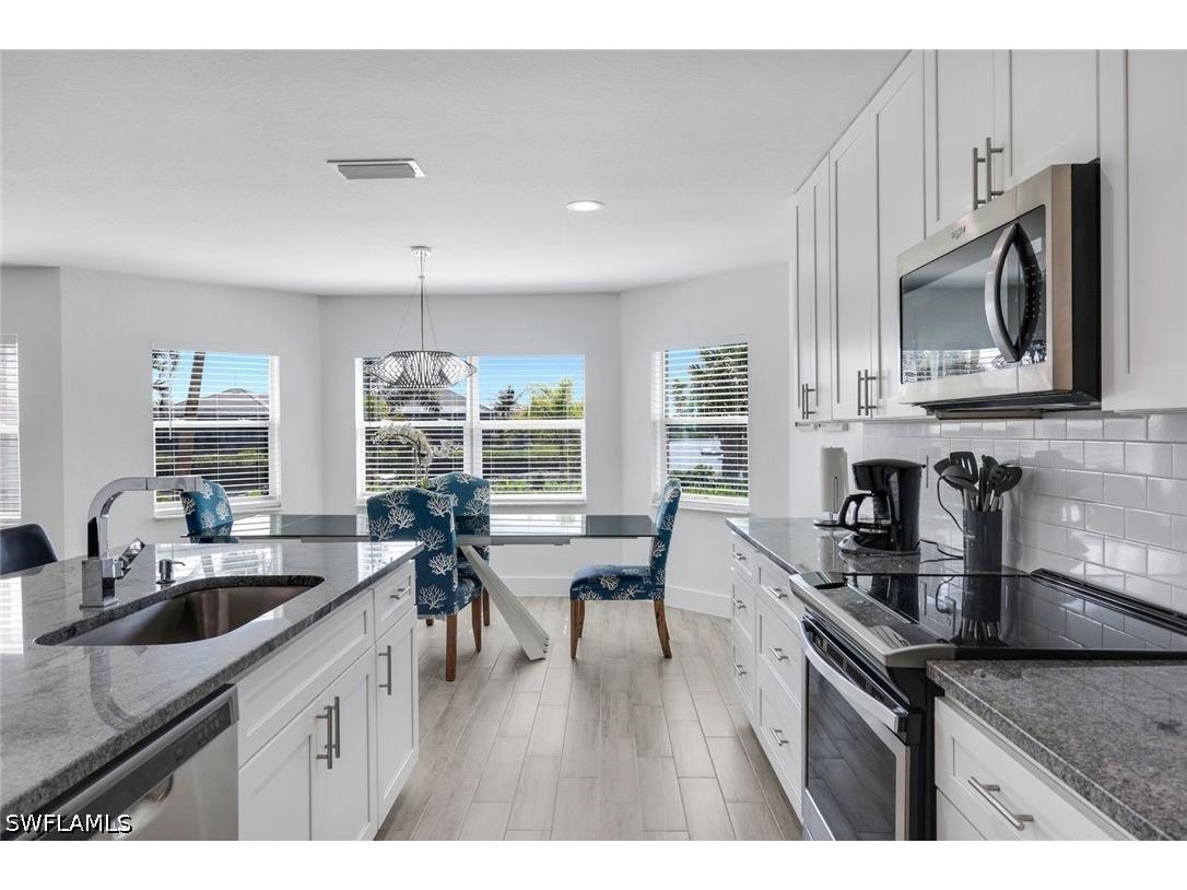 6053 Montego Bay Loop Fort Myers FL 33908 226022352 image18