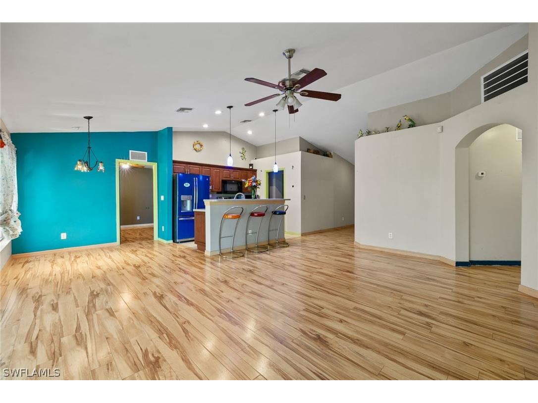 6054 Lacota Avenue Fort Myers FL 33905 224046726 image1