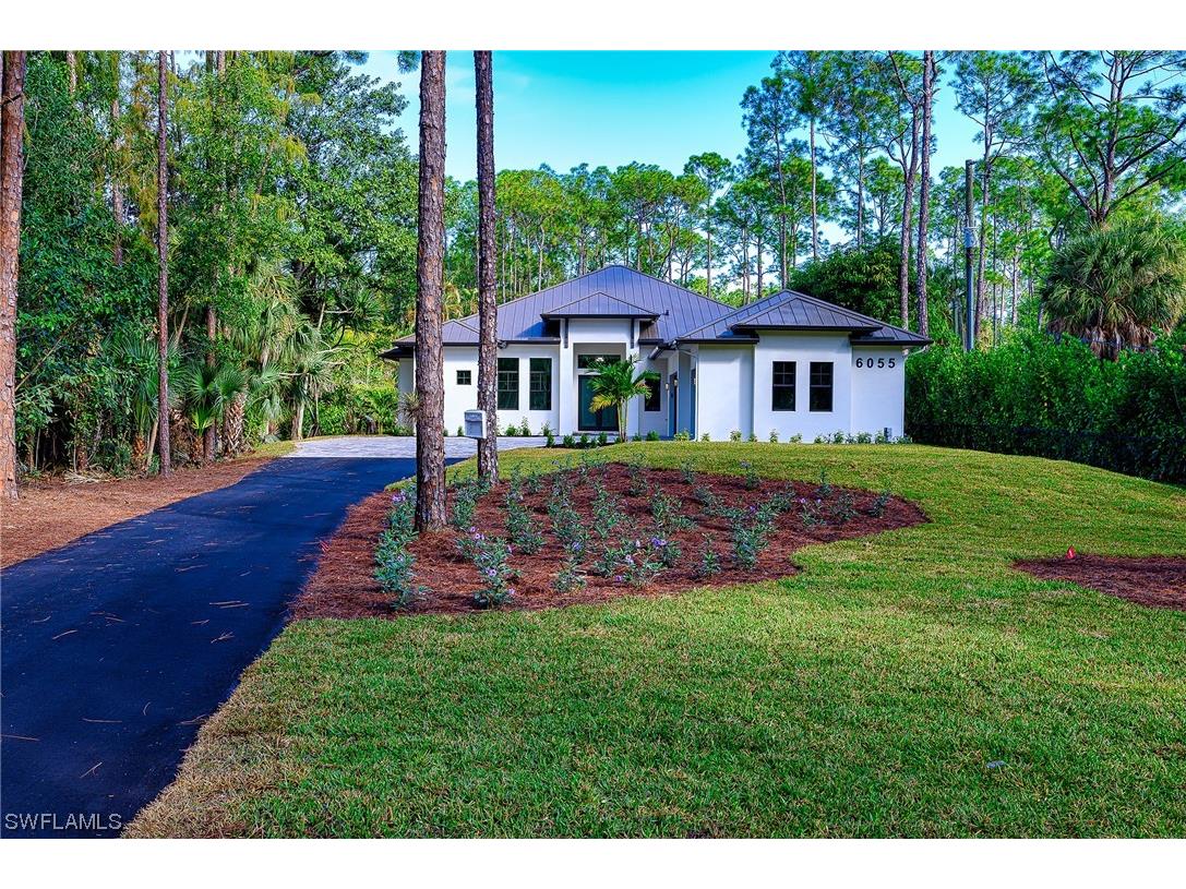 6055 English Oaks Lane Naples FL 34119 223080578 image1