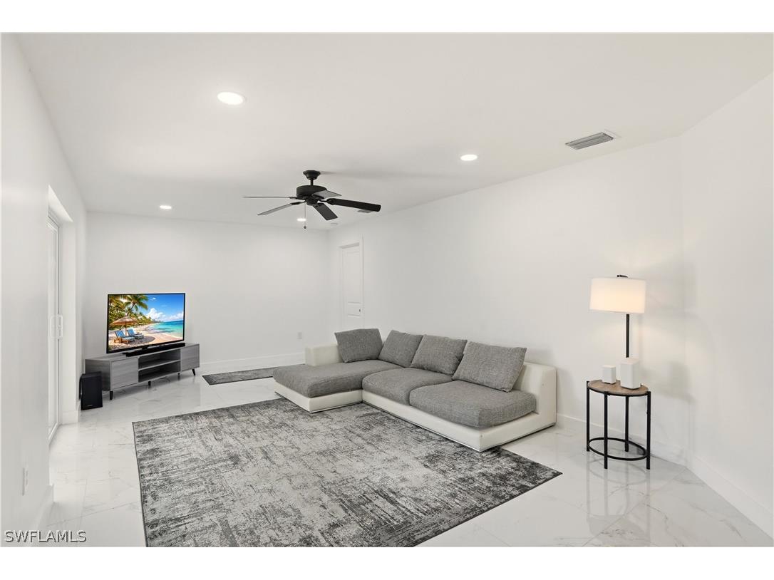 6055 Macbeth Lane Fort Myers FL 33908 226007385 image11