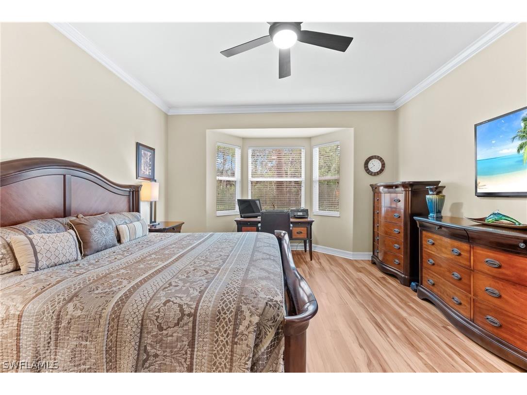 6057 Ashford Lane #402 Naples FL 34110 226006337 image20